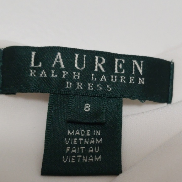 Dress - Picture 2 of 7